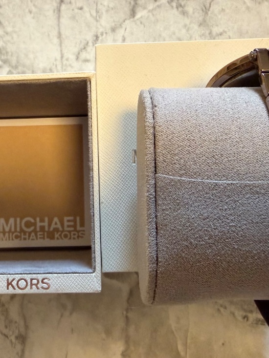 Michael Kors watch main image 4